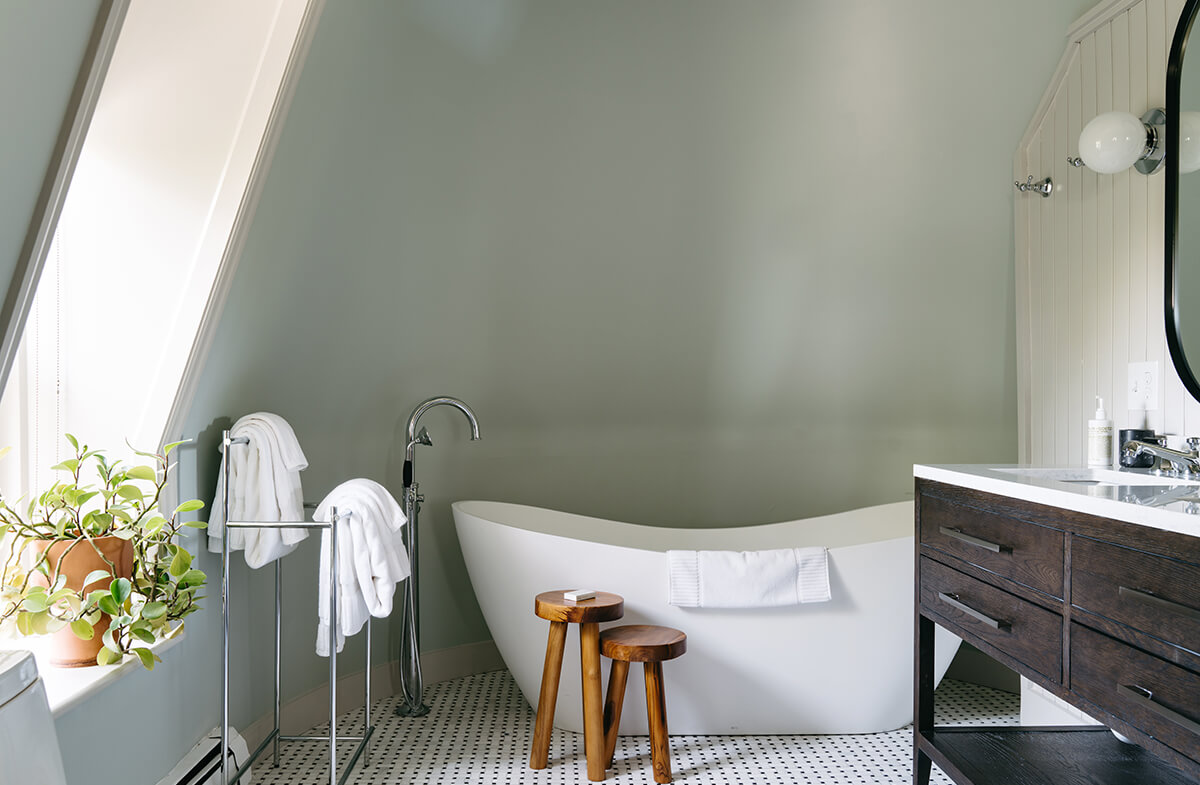 Bathroom of penthouse suite