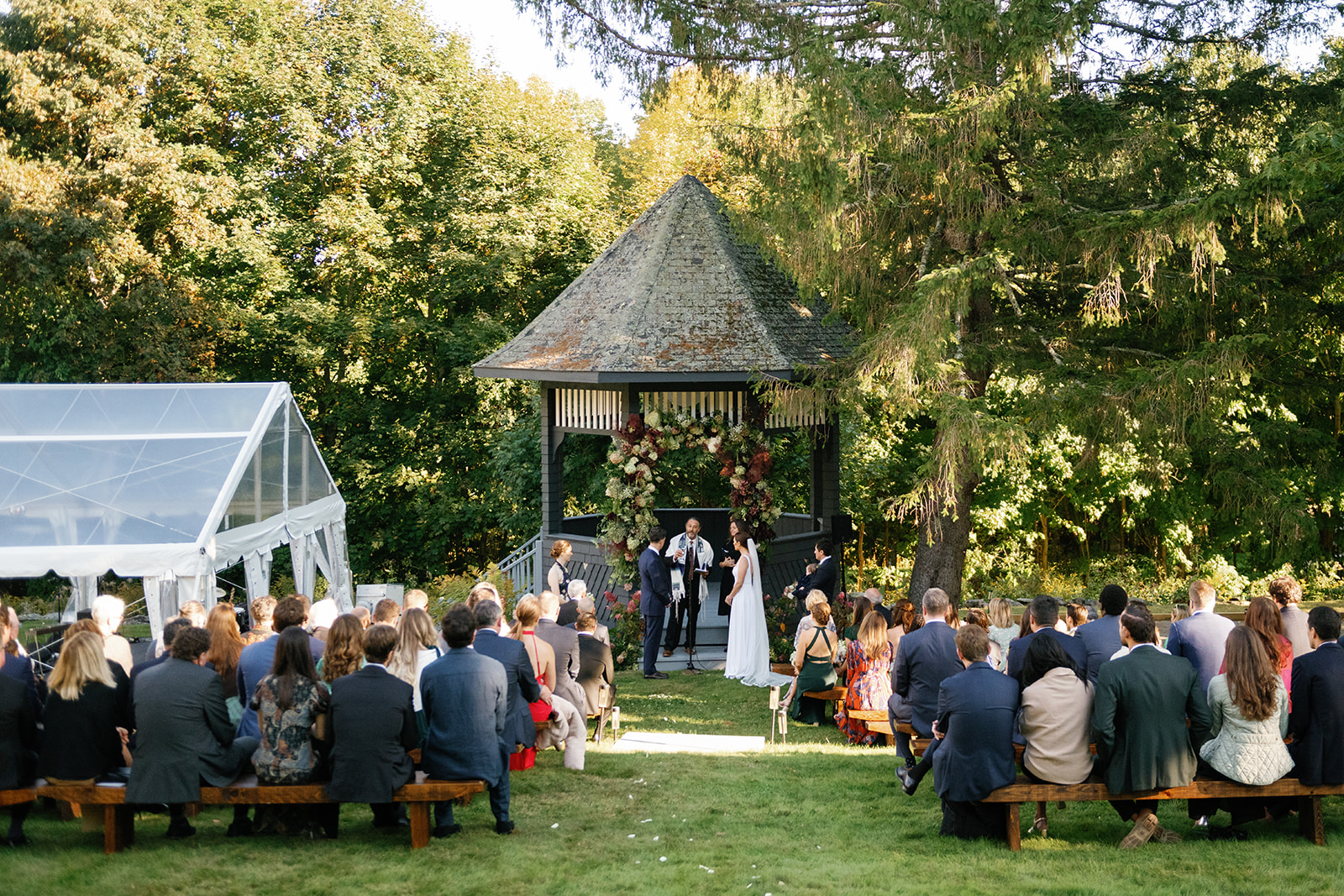couple getting married on lawn at The Norumbega